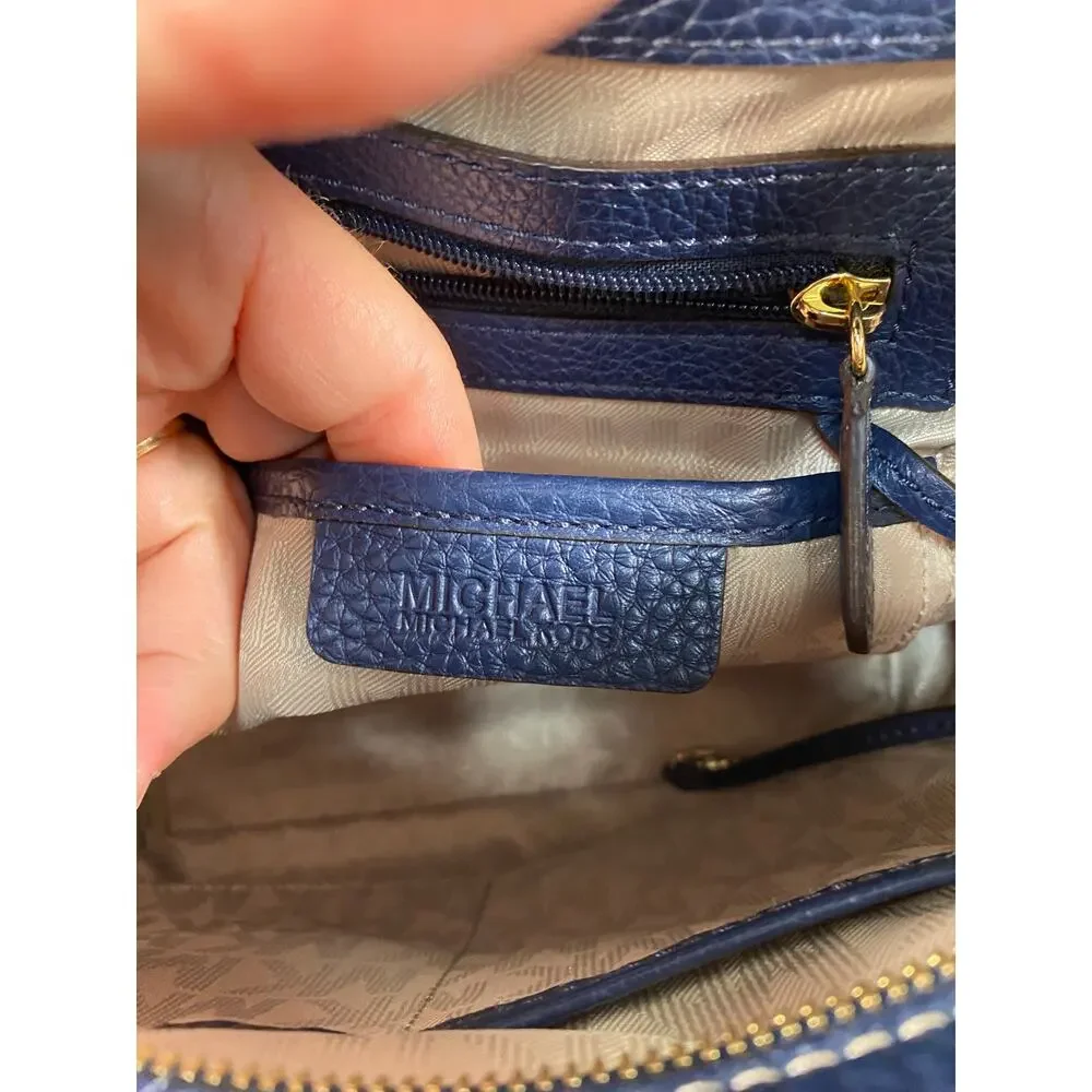 Michael Kors Selby Medium Satchel Handbag $350 MSRP Leather Purse